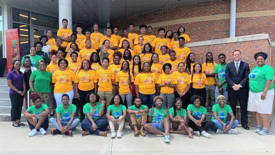 Group of students at Tuskegee University AgDiscovery